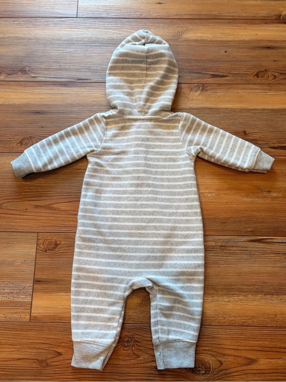 3 Carters 6 Months Cozy Baby Hooded Fleece Rompers - Gray/Tan Bears & Moose